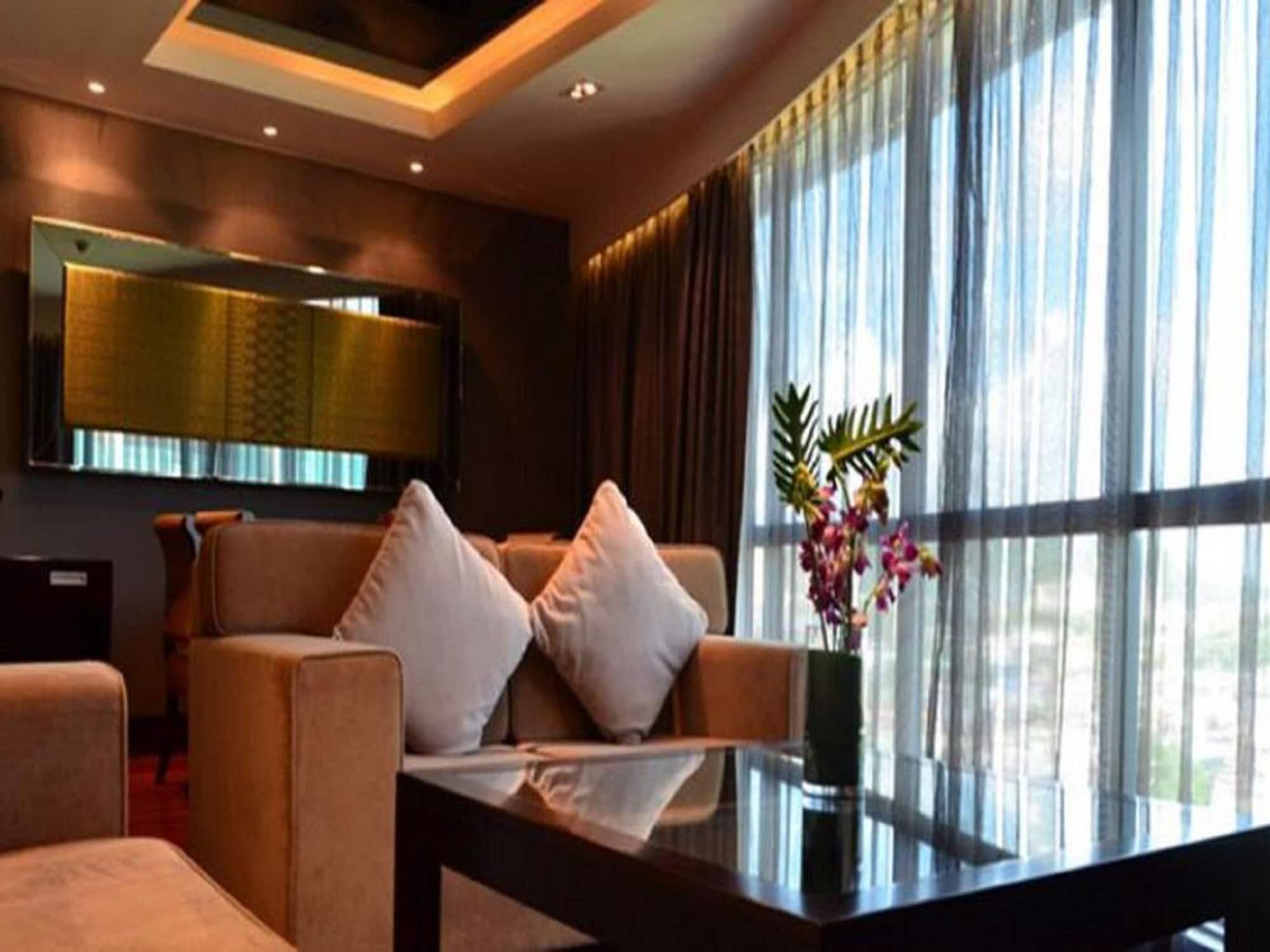 Ming Garden Hotel & Residences Kota Kinabalu Esterno foto