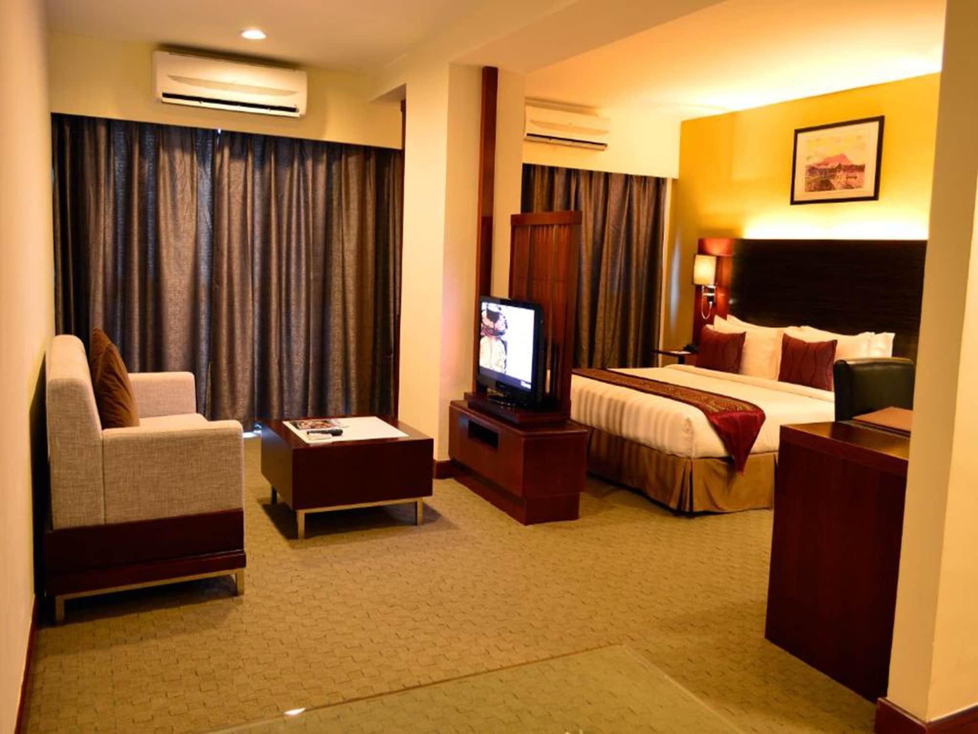 Ming Garden Hotel & Residences Kota Kinabalu Esterno foto