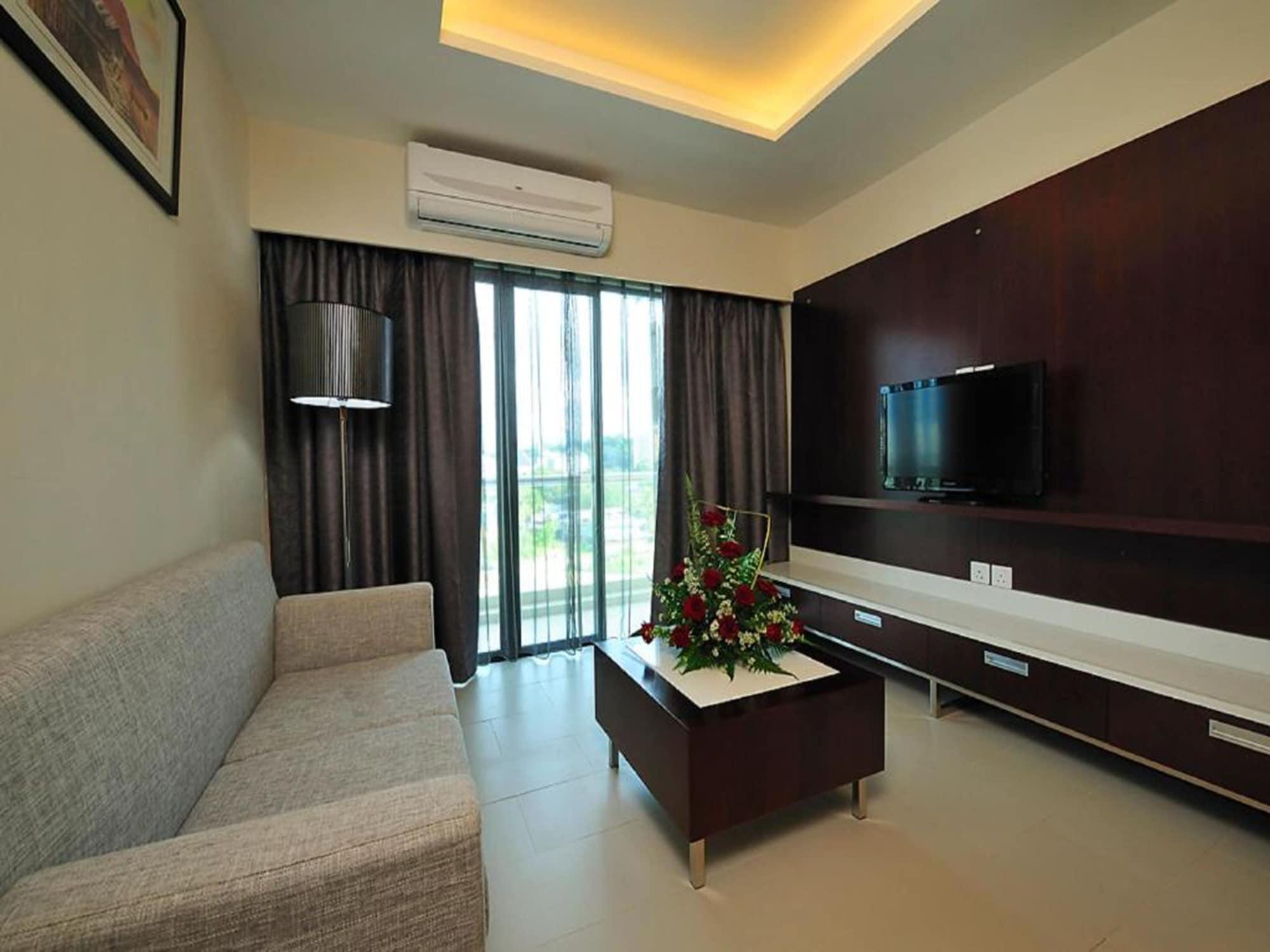 Ming Garden Hotel & Residences Kota Kinabalu Esterno foto